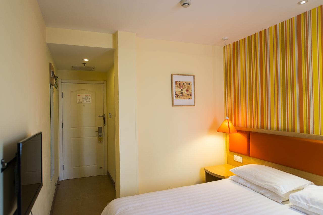 Home Inn Chengdu North Kehua Road Sichuan University Exterior photo